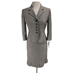 TAHARI ARTHUR S. LEVINE Women Petti Size 4P Career Skirt Suit Missing Belt 121P
